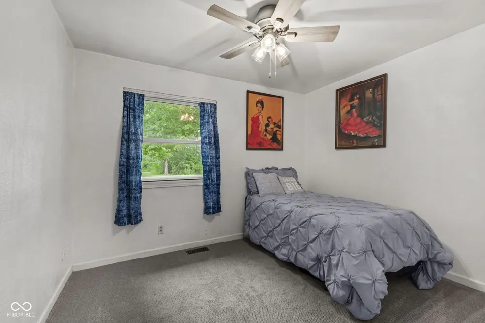 11 Clamme Court Hartford City, IN 47348