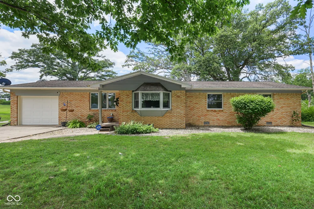11 Clamme Court Hartford City, IN 47348