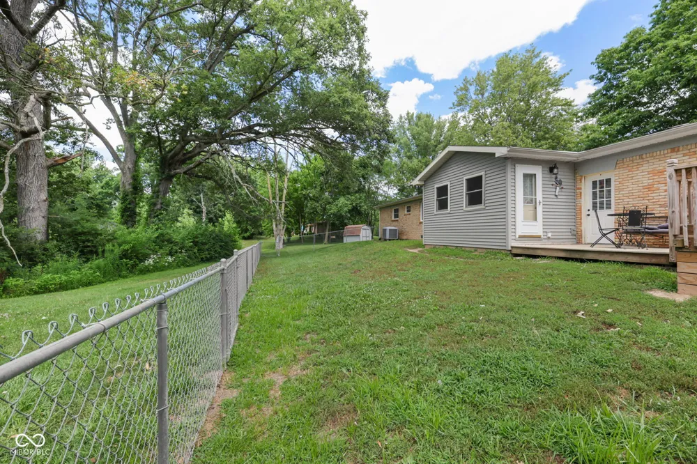 11 Clamme Court Hartford City, IN 47348