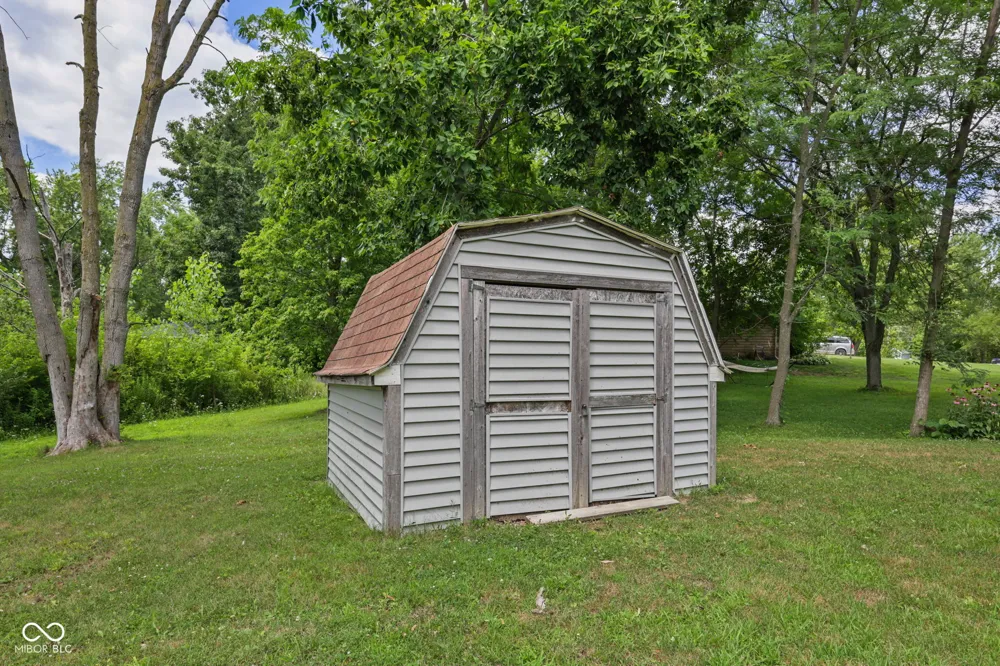 11 Clamme Court Hartford City, IN 47348