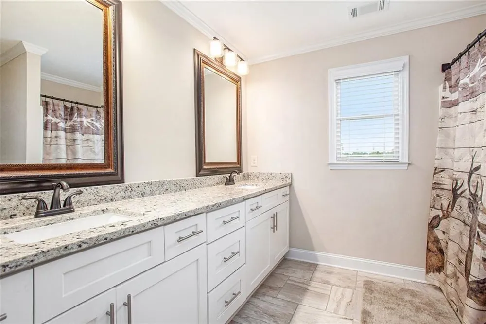92 River Walk Parkway Euharlee, GA 30145
