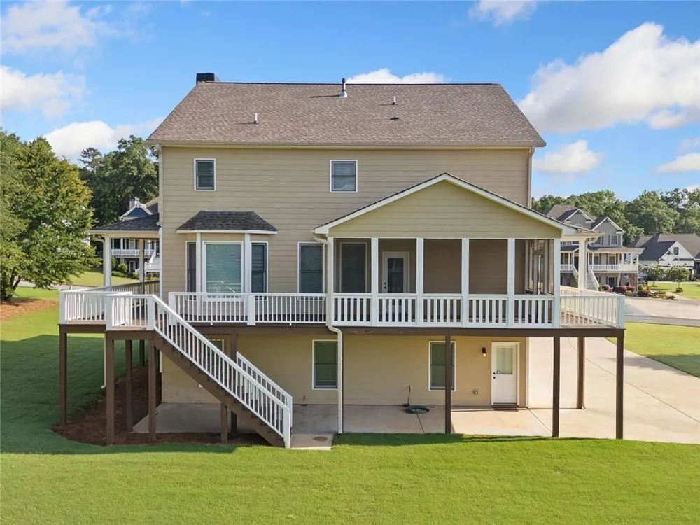 92 River Walk Parkway Euharlee, GA 30145