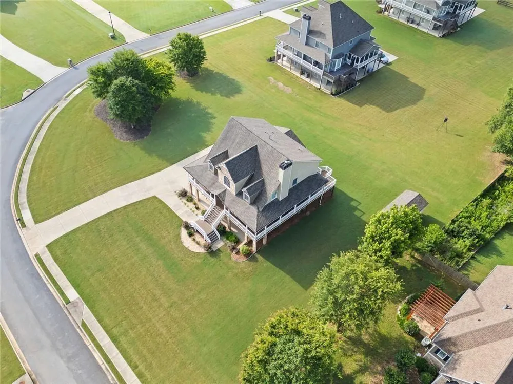 92 River Walk Parkway Euharlee, GA 30145