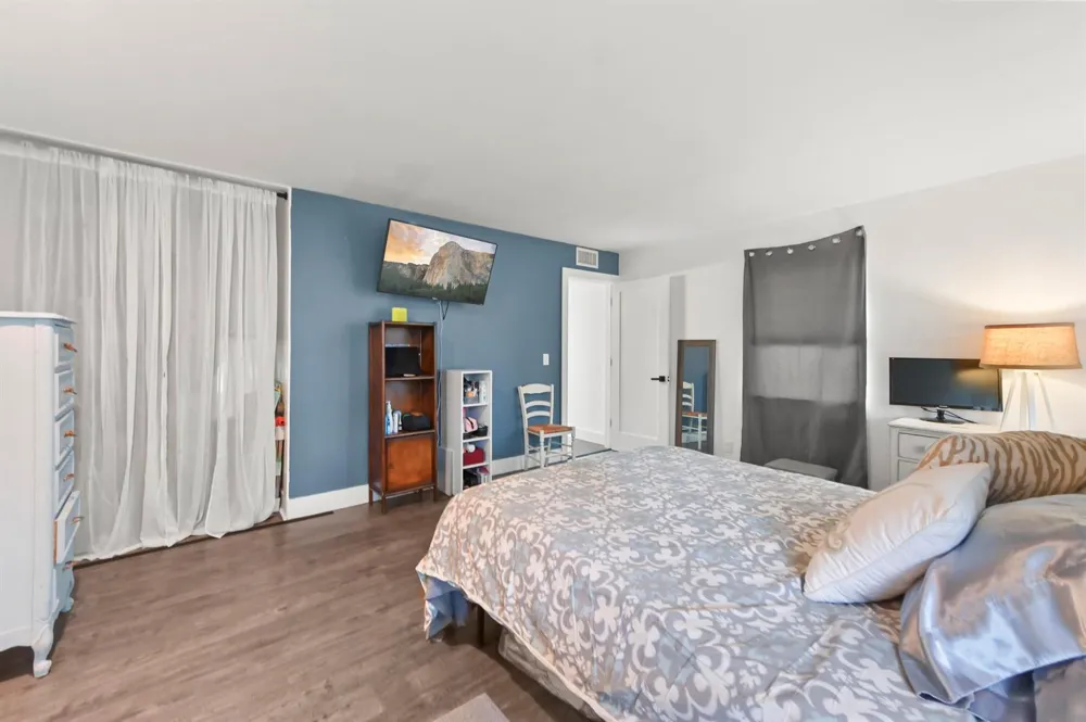 415 Park Avenue Lake Park, FL 33403
