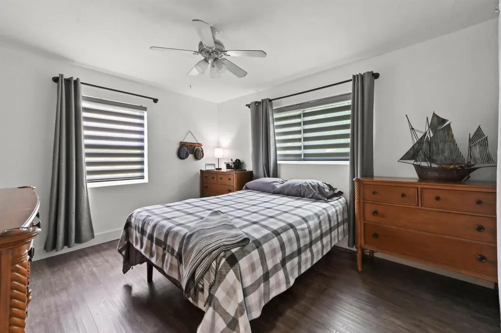 415 Park Avenue Lake Park, FL 33403
