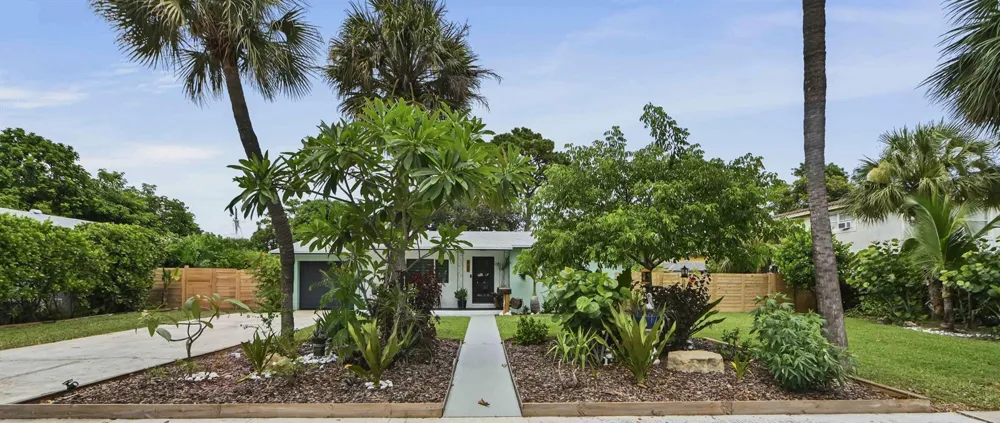 415 Park Avenue Lake Park, FL 33403