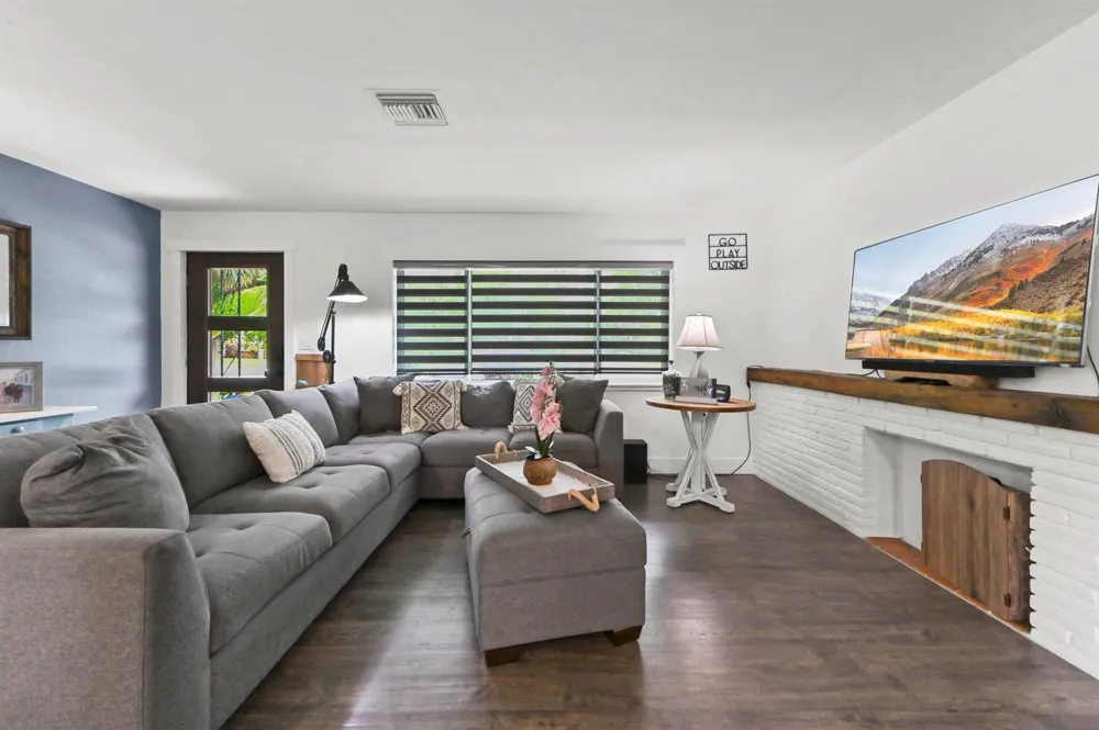 415 Park Avenue Lake Park, FL 33403