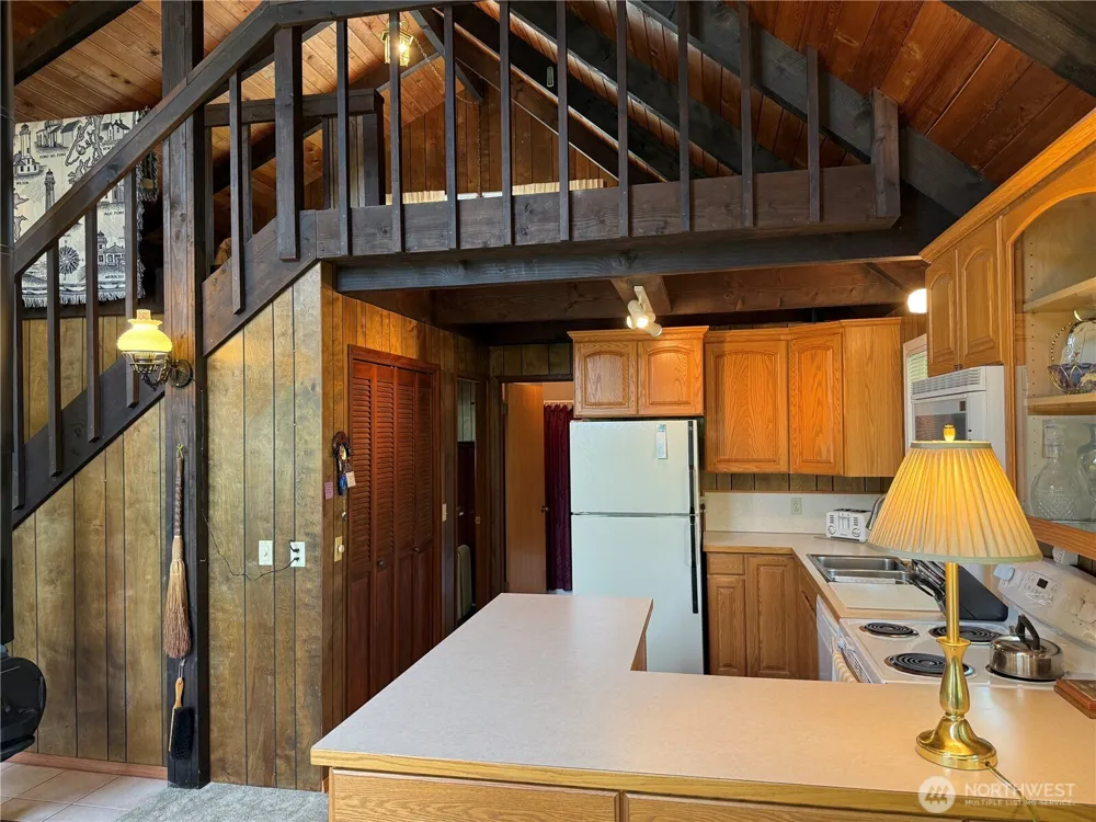 32216 R PLACE Ocean Park, WA 98640