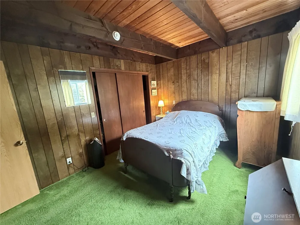 32216 R PLACE Ocean Park, WA 98640