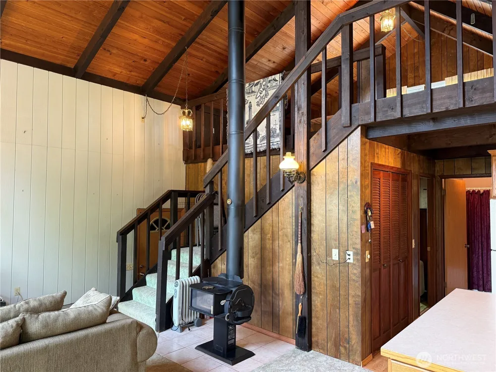 32216 R PLACE Ocean Park, WA 98640