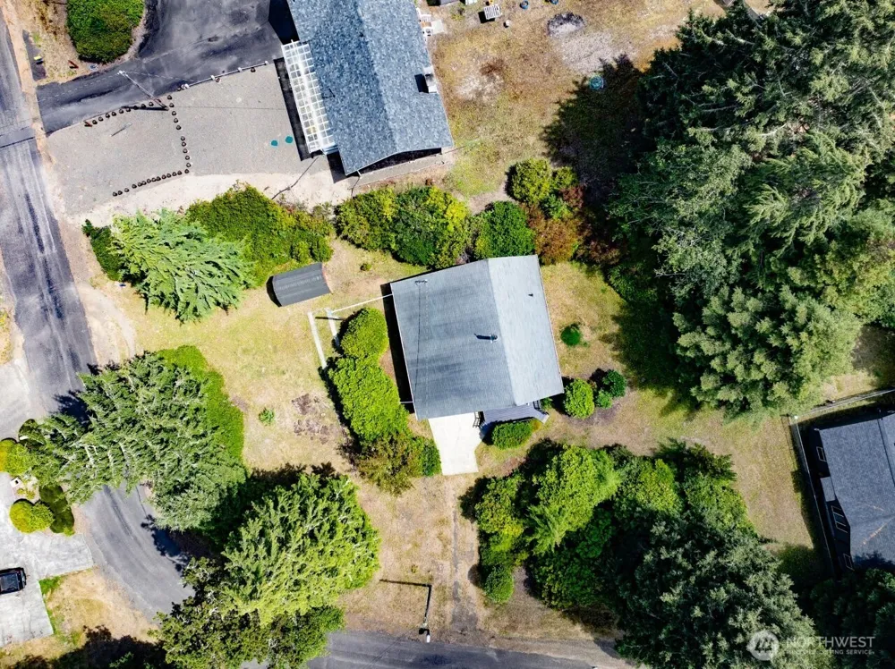 32216 R PLACE Ocean Park, WA 98640