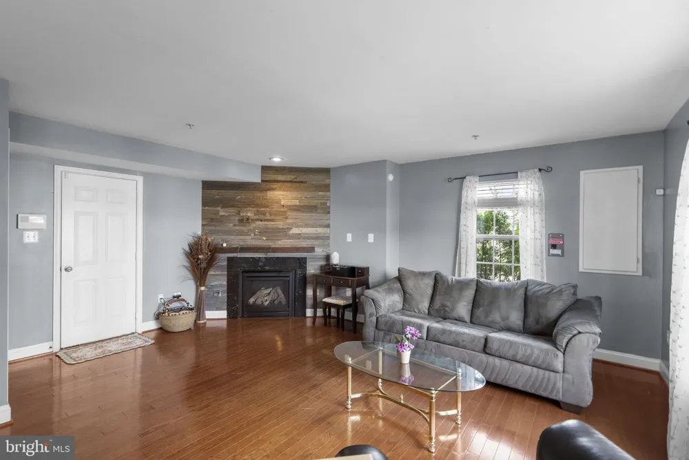 14810 HARDCASTLE STREET Laurel, MD 20707