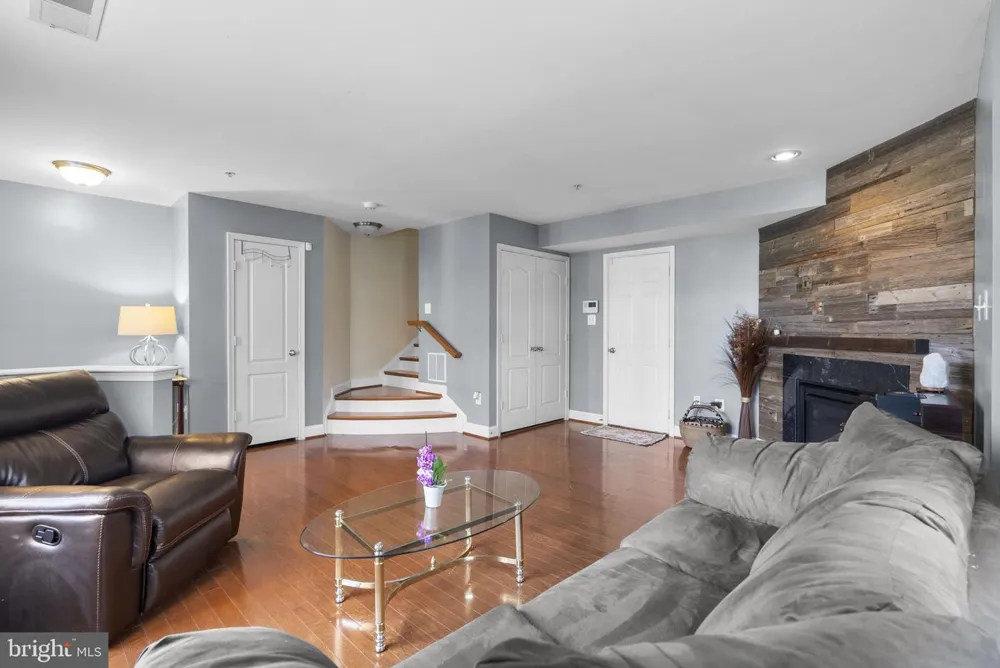 14810 HARDCASTLE STREET Laurel, MD 20707