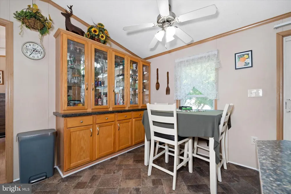 110 W TULIP COURT Newark, DE 19713