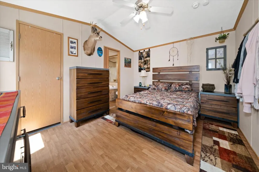 110 W TULIP COURT Newark, DE 19713
