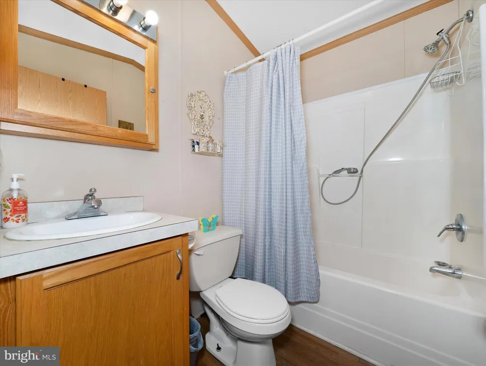 110 W TULIP COURT Newark, DE 19713