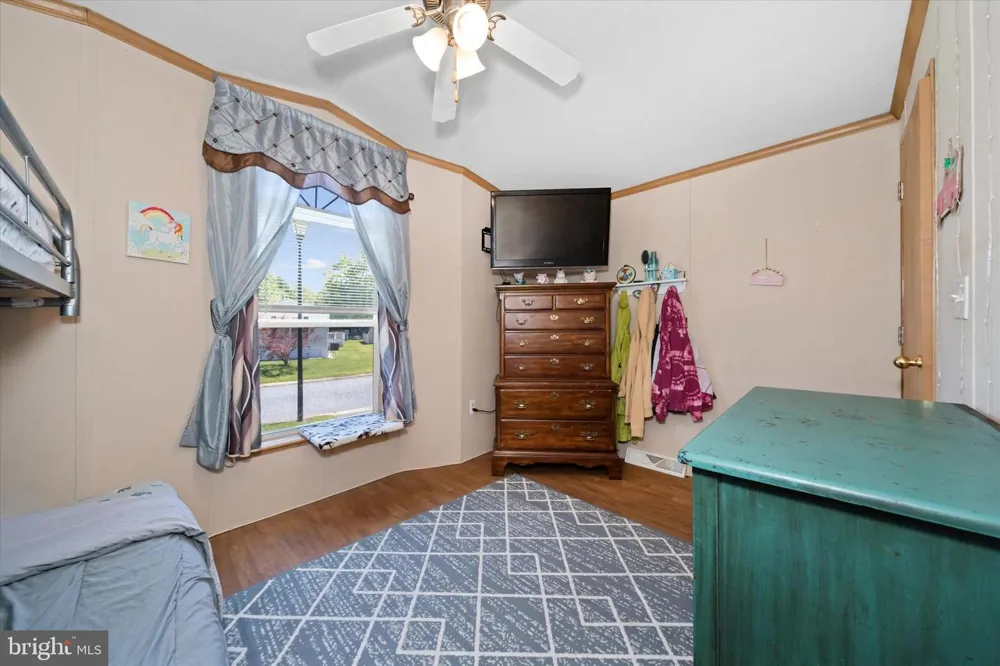 110 W TULIP COURT Newark, DE 19713