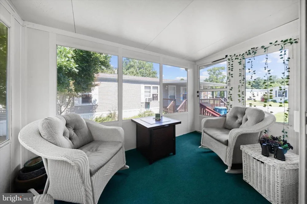 110 W TULIP COURT Newark, DE 19713