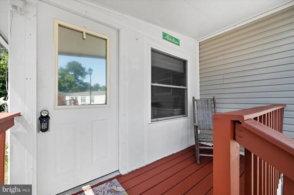 110 W TULIP COURT Newark, DE 19713