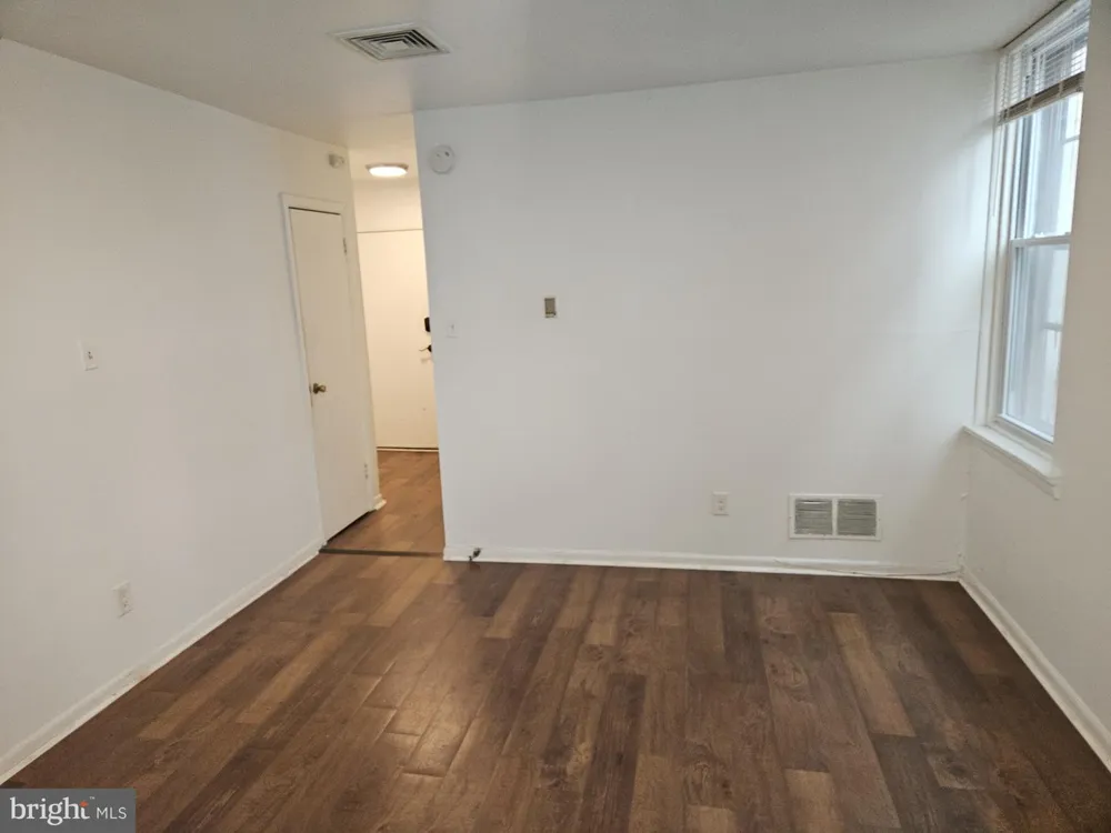 1332 WAGNER AVENUE #C Philadelphia, PA 19141