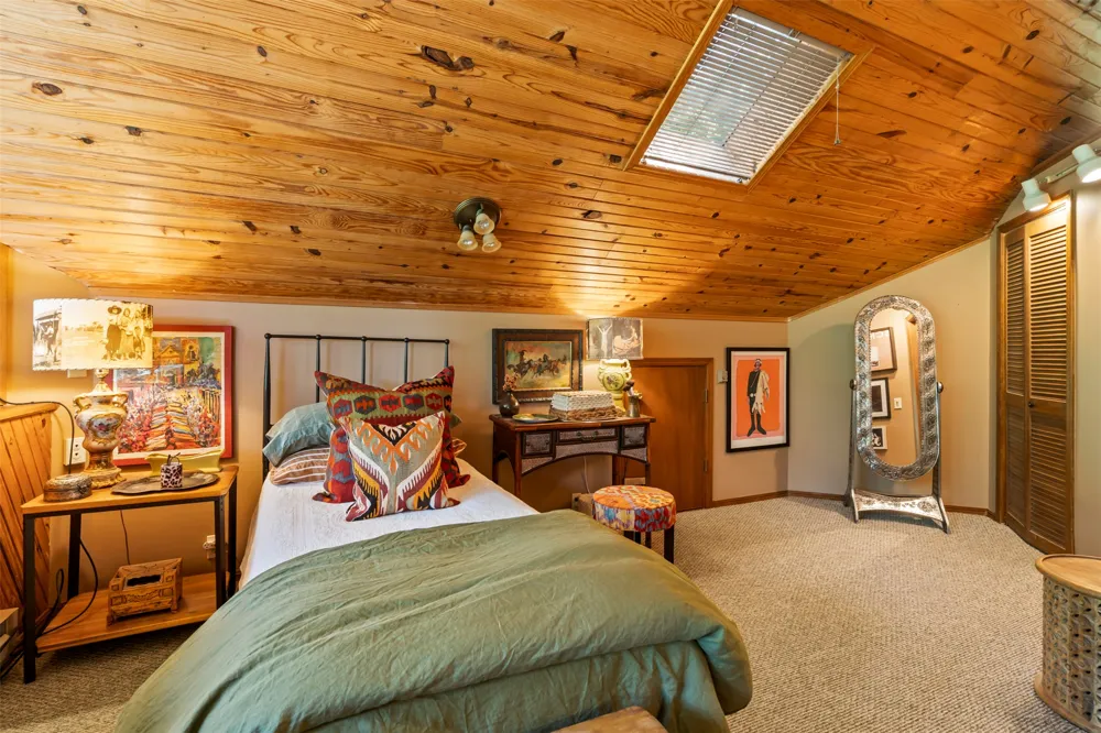 174 Black Bear Kansas, OK 74347