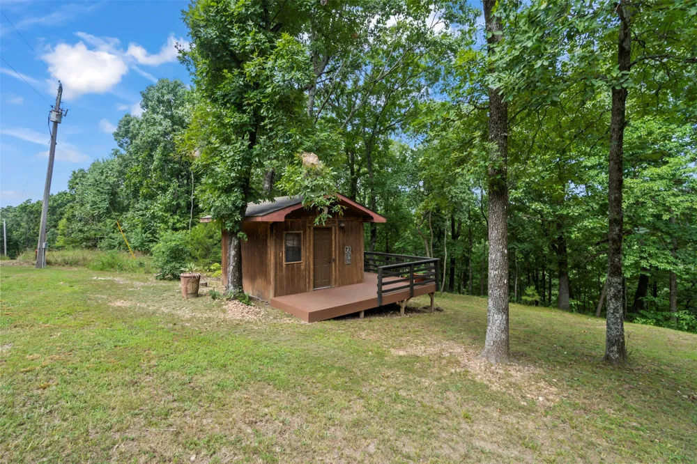 174 Black Bear Kansas, OK 74347