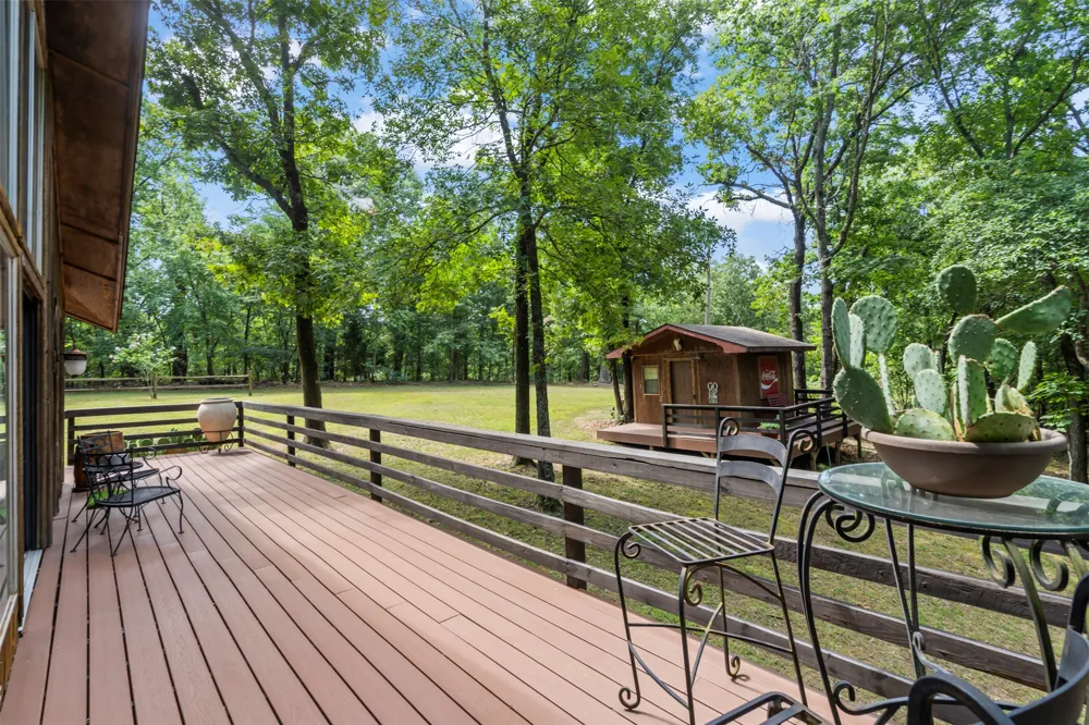 174 Black Bear Kansas, OK 74347