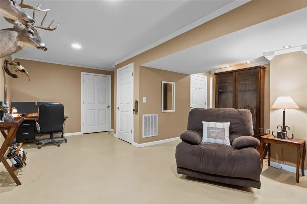 353 Powers Blvd Waverly, TN 37185