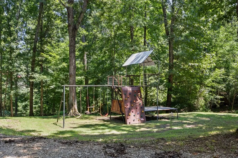353 Powers Blvd Waverly, TN 37185