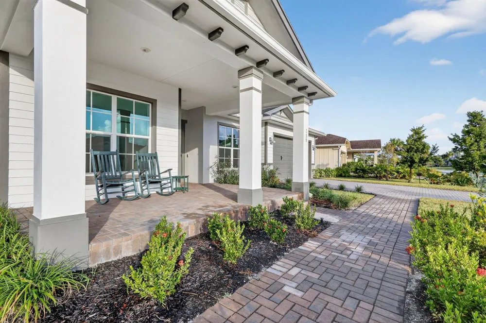 799 Hookline Circle Loxahatchee, FL 33470