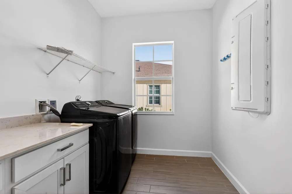 799 Hookline Circle Loxahatchee, FL 33470