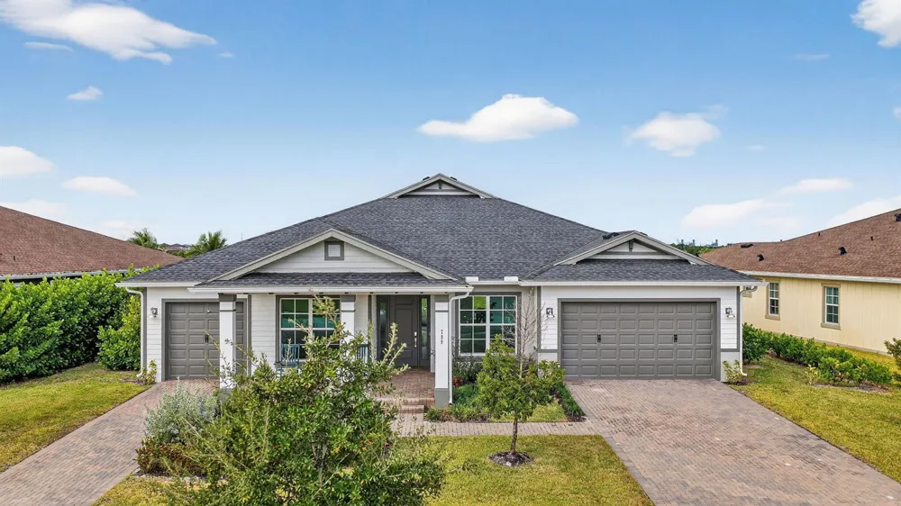 799 Hookline Circle Loxahatchee, FL 33470
