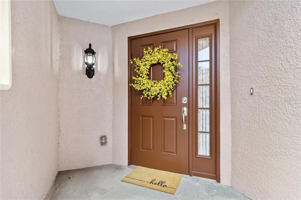 852 LANTERN WAY Clearwater, FL 33765