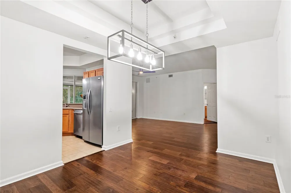 852 LANTERN WAY Clearwater, FL 33765