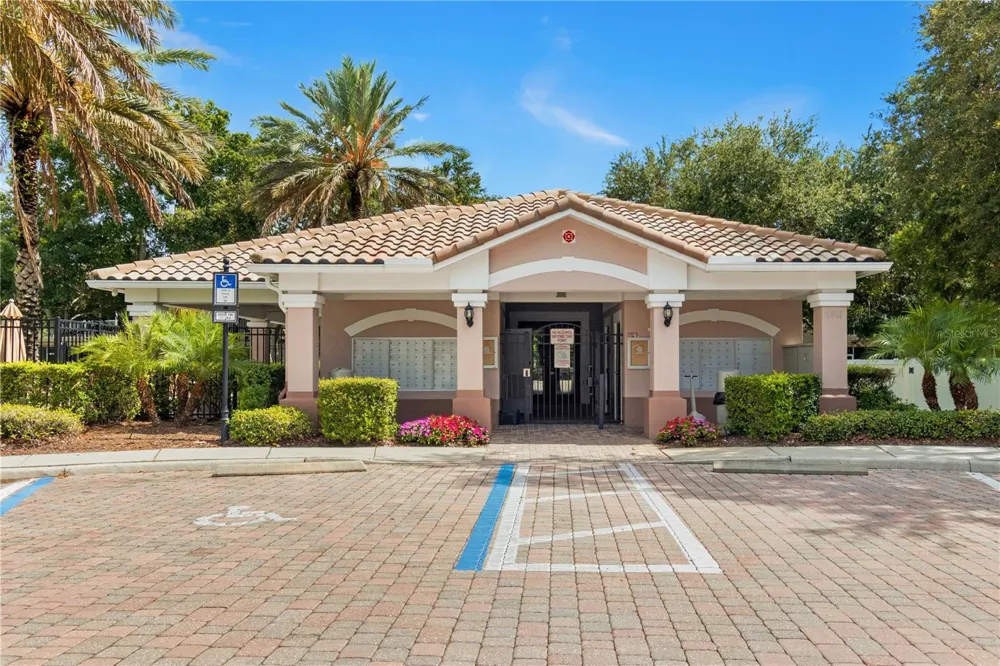 852 LANTERN WAY Clearwater, FL 33765