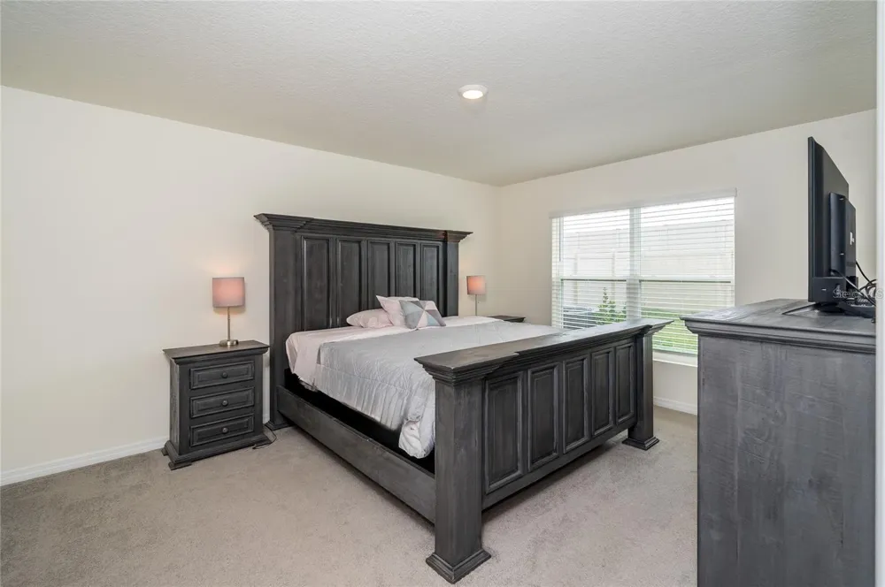 7590 BROAD POINTE DRIVE Zephyrhills, FL 33540