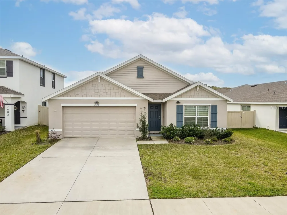 7590 BROAD POINTE DRIVE Zephyrhills, FL 33540