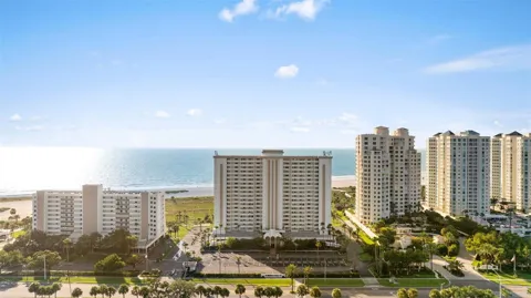 1230 GULF BLVD #1204