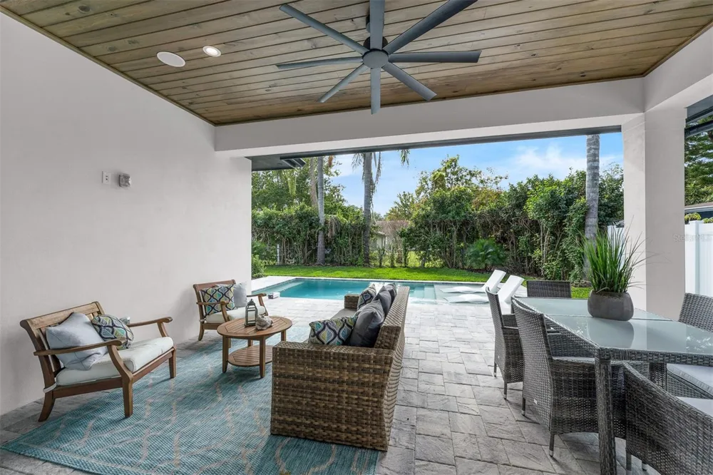 1546 MILLER AVENUE Winter Park, FL 32789