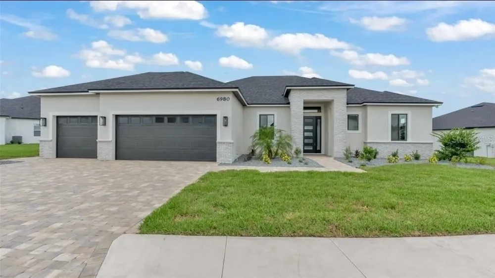 6980 BENTRIDGE DRIVE Lakeland, FL 33813