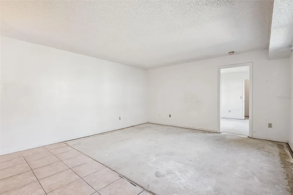 93 WINDTREE LANE #102 Winter Garden, FL 34787