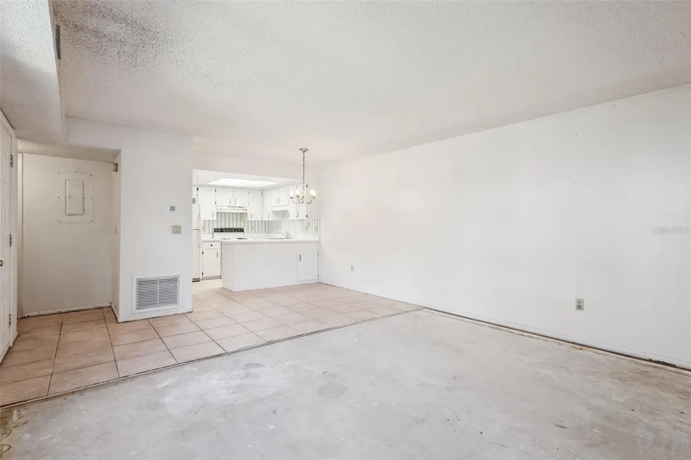93 WINDTREE LANE #102 Winter Garden, FL 34787
