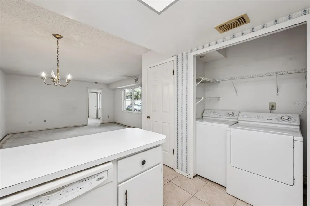 93 WINDTREE LANE #102 Winter Garden, FL 34787