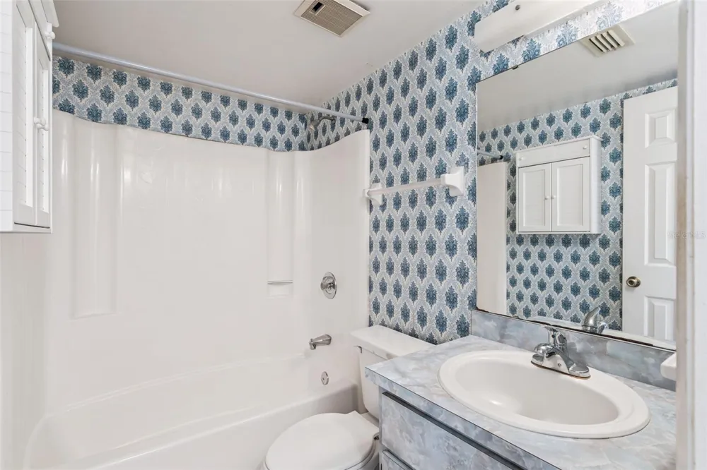 93 WINDTREE LANE #102 Winter Garden, FL 34787