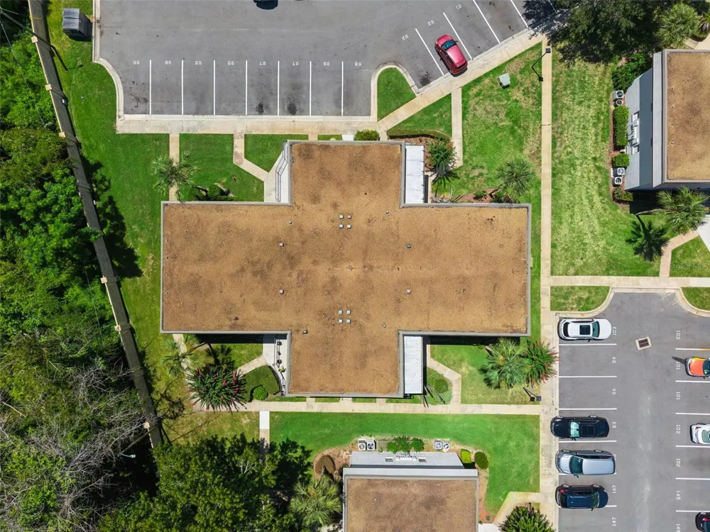 93 WINDTREE LANE #102 Winter Garden, FL 34787