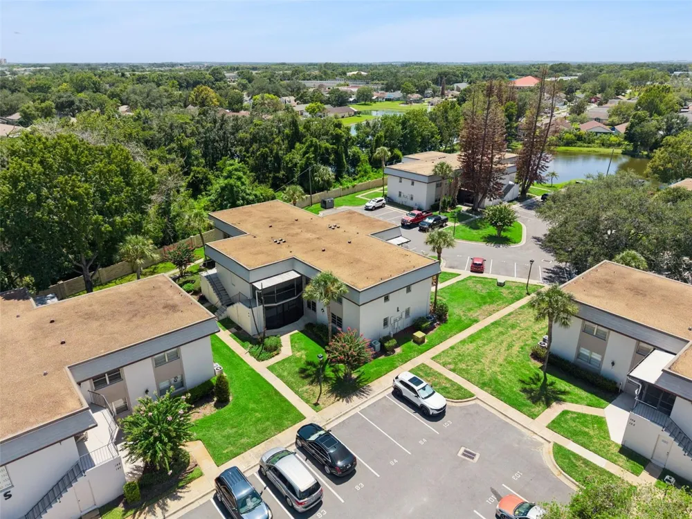 93 WINDTREE LANE #102 Winter Garden, FL 34787