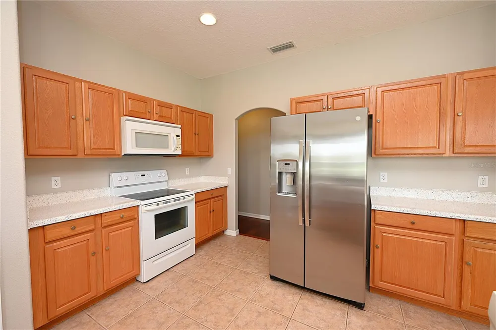 125 COSTA LOOP Auburndale, FL 33823