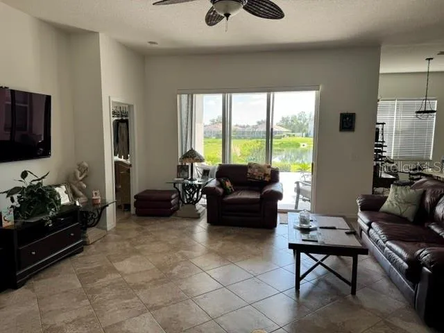 6145 E 41 STREET Bradenton, FL 34203