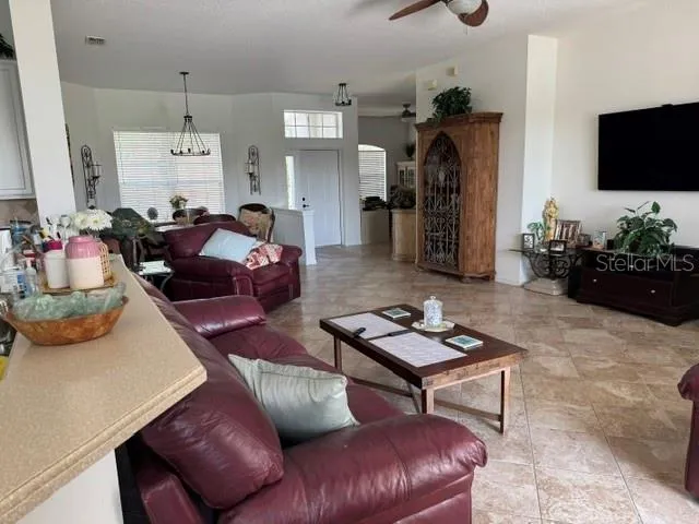 6145 E 41 STREET Bradenton, FL 34203