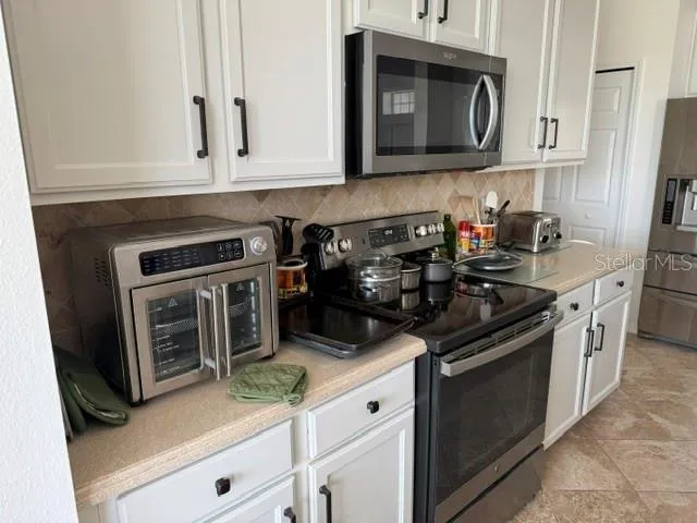 6145 E 41 STREET Bradenton, FL 34203